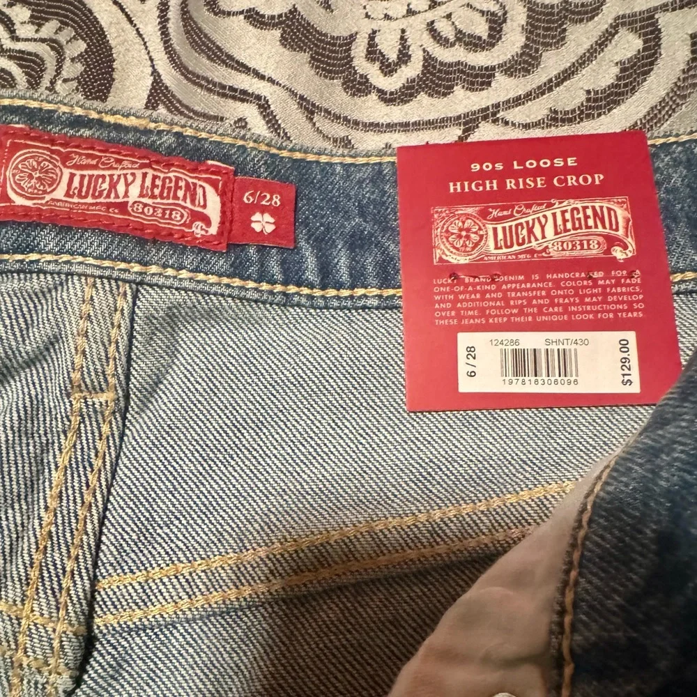 Lucky Brand Crop Rhinestone Jeans - Picture 5 of 6